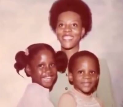 Joe Barker's Arnett Simmons with her children DMX and Bonita